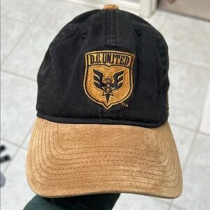 DC United Black and Gold hat